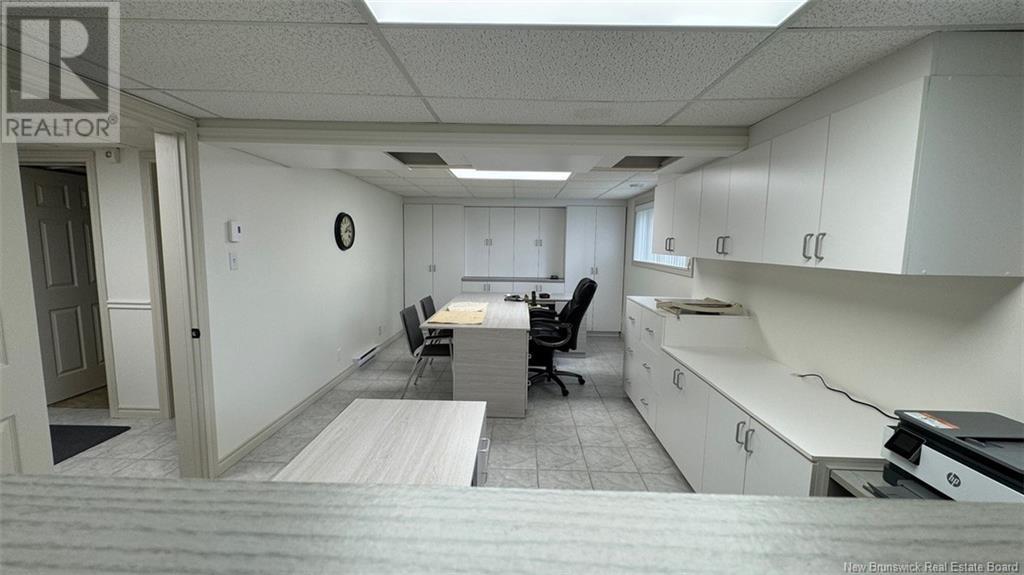 52 Levesque Street - 26
