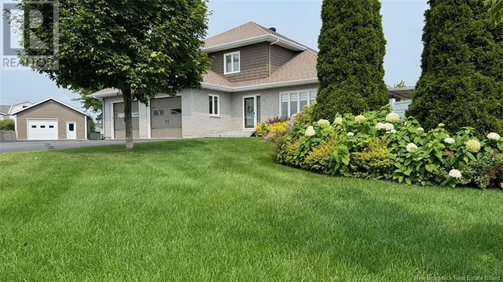 52 Levesque Street - 29