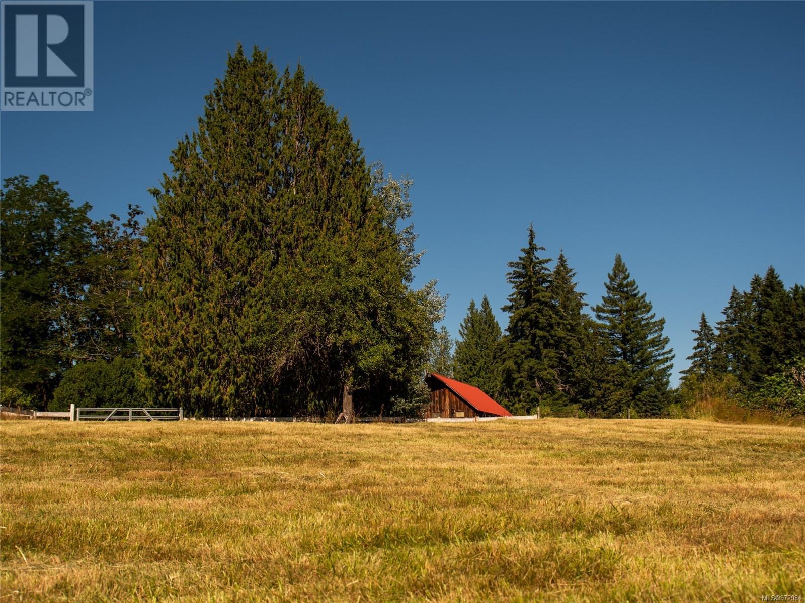 5430 Matson Rd, Ladysmith