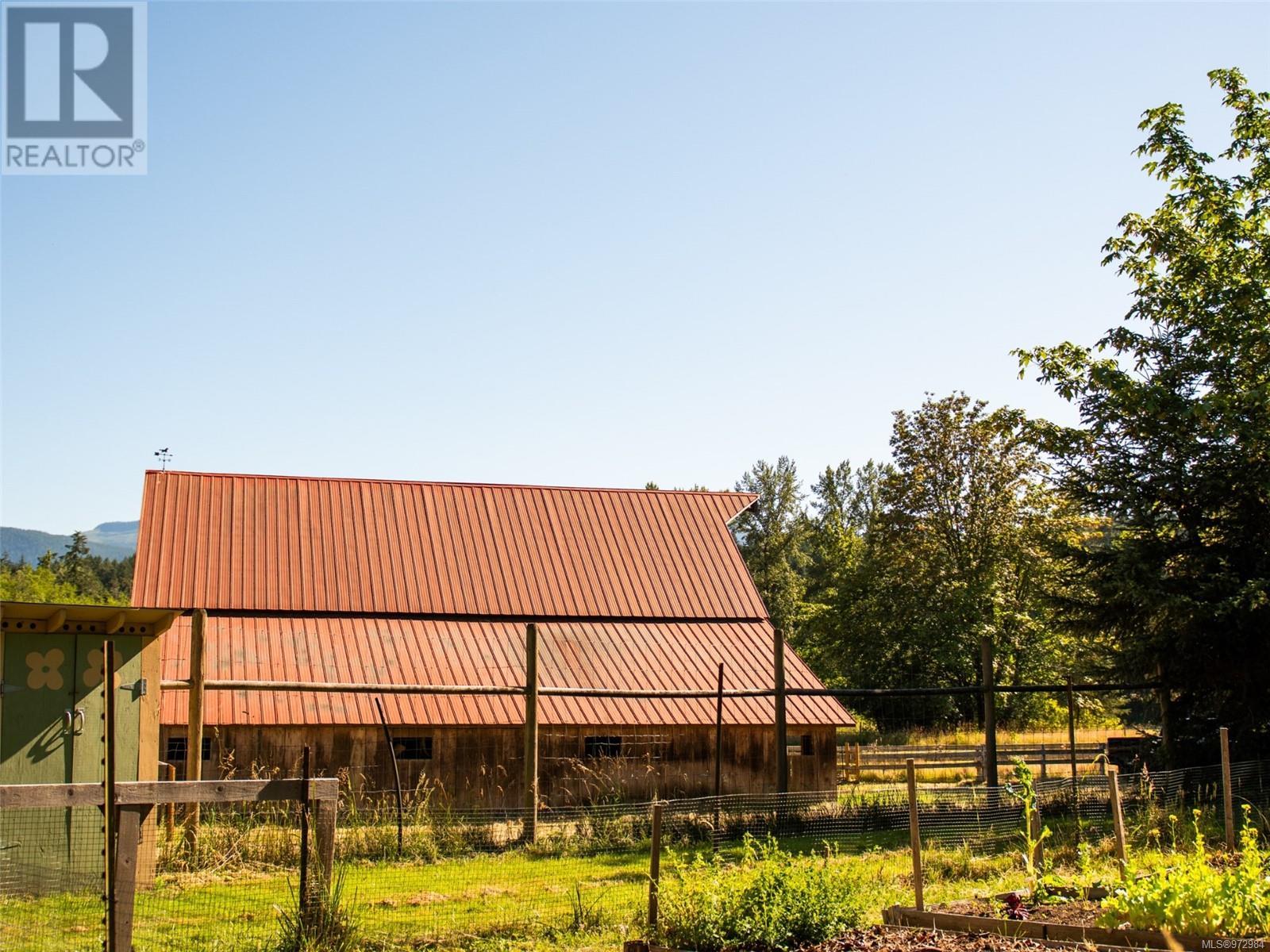 5430 Matson Rd, Ladysmith