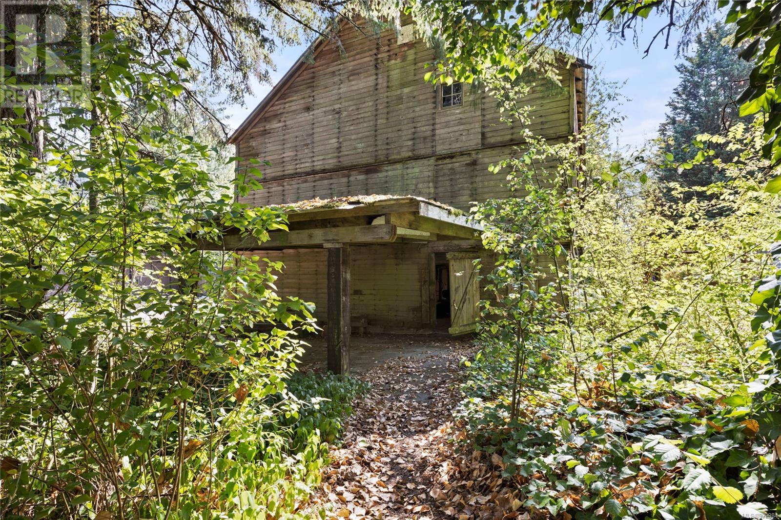 5430 Matson Rd, Ladysmith