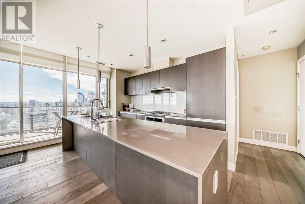 Single Family House High rise for Sale in    Street SE Beltline Calgary 