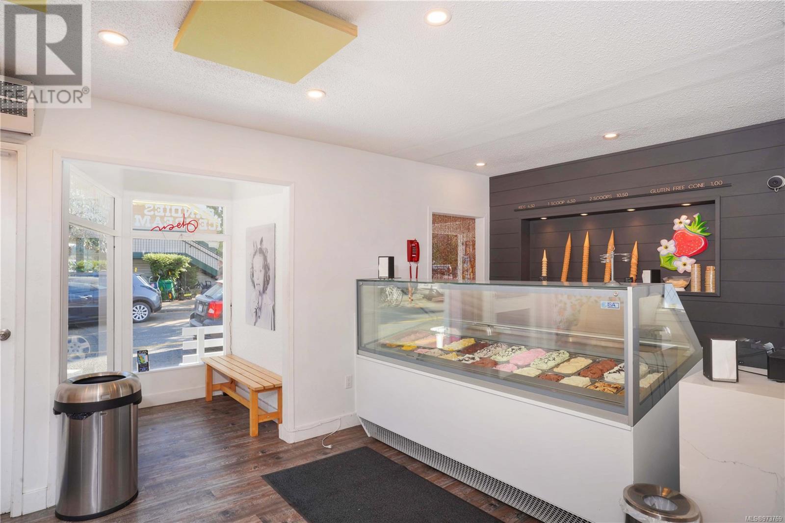  101 Purvis Lane, Salt Spring