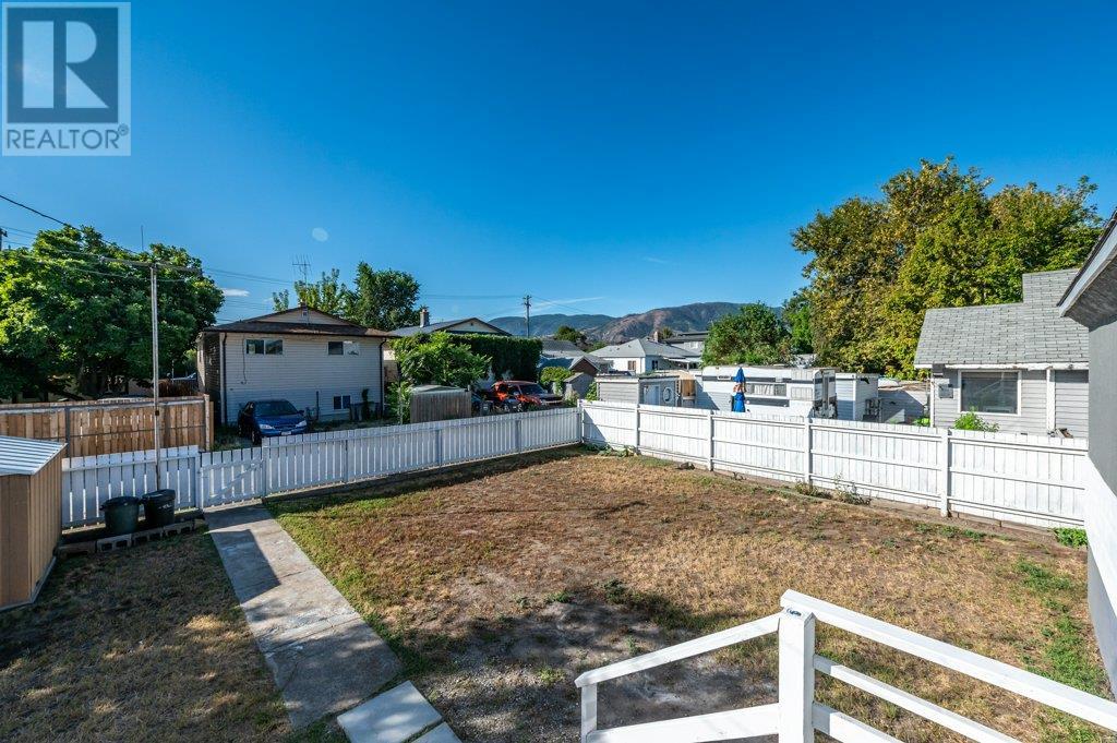  470 Heales Avenue, Penticton
