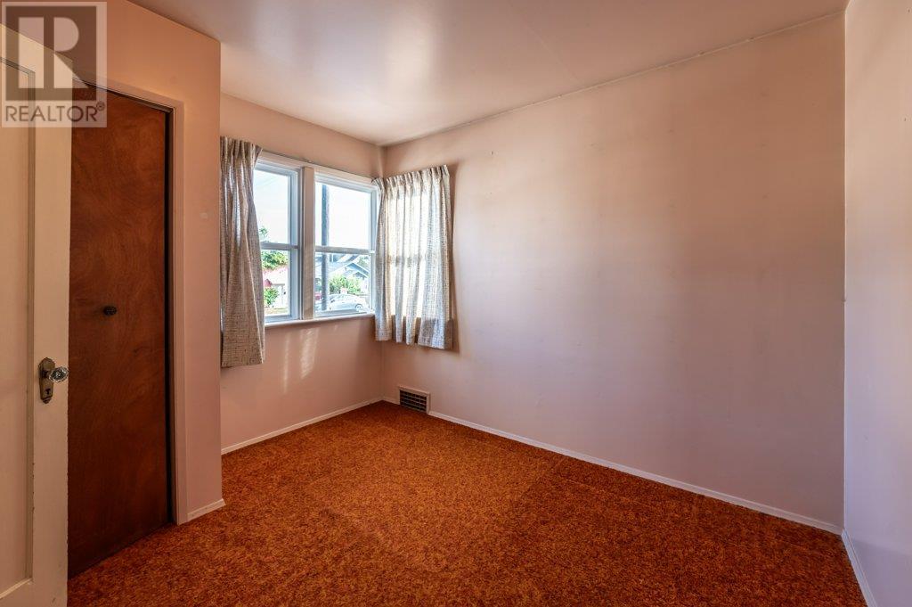  470 Heales Avenue, Penticton
