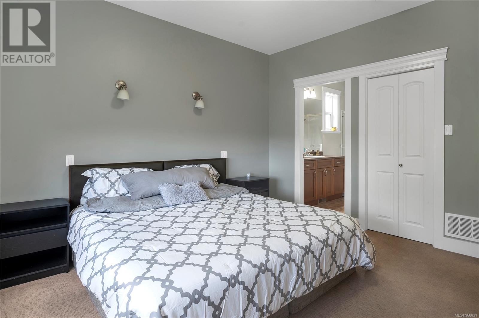 3668 Vermont Pl, Campbell River real estate listing 968031