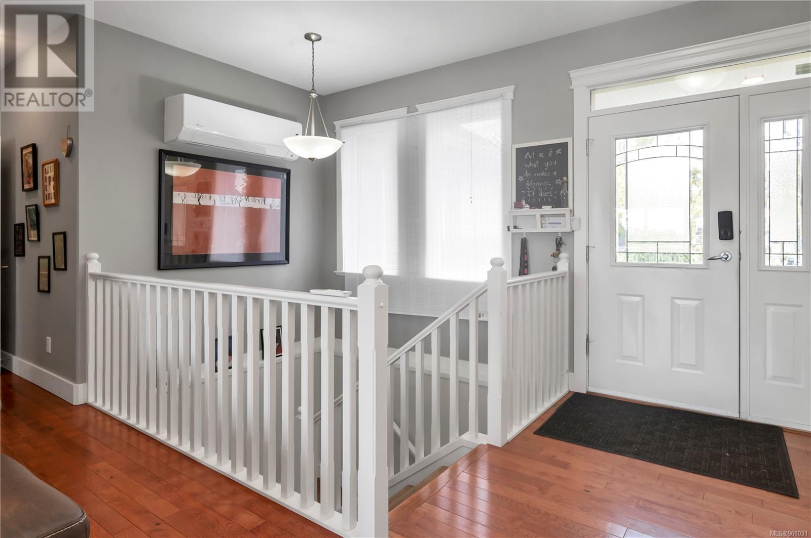 3668 Vermont Pl, Campbell River real estate listing 968031