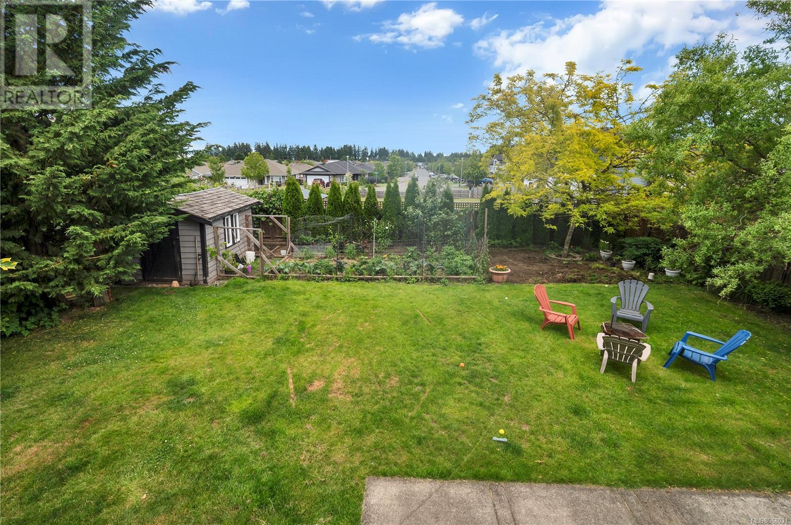 3668 Vermont Pl, Campbell River real estate listing 968031