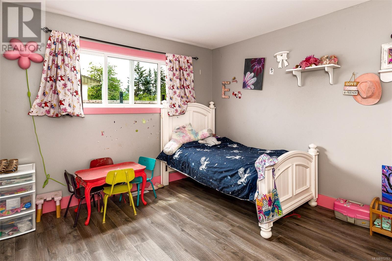 Photo 10 of 6715 Bell Mckinnon Rd, Duncan BC