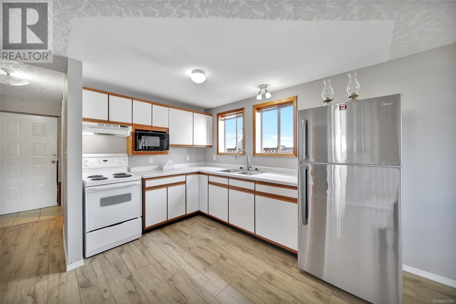 2748 Scafe Rd, Langford real estate listing 972064