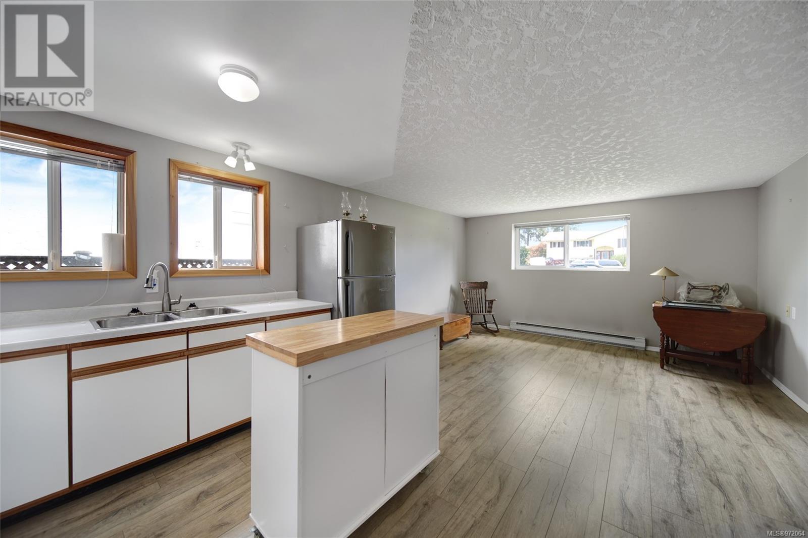 2748 Scafe Rd, Langford real estate listing 972064
