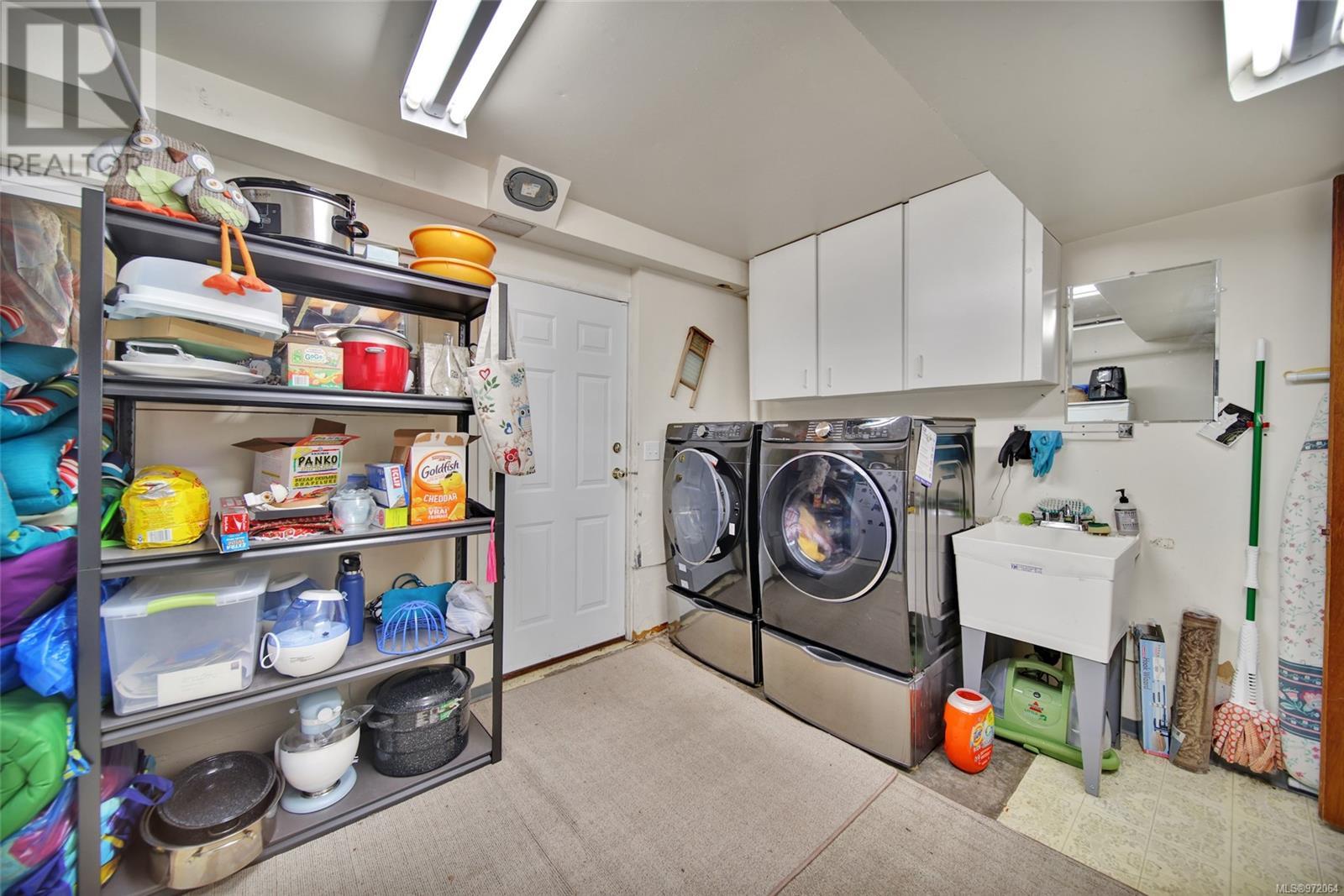 2748 Scafe Rd, Langford real estate listing 972064