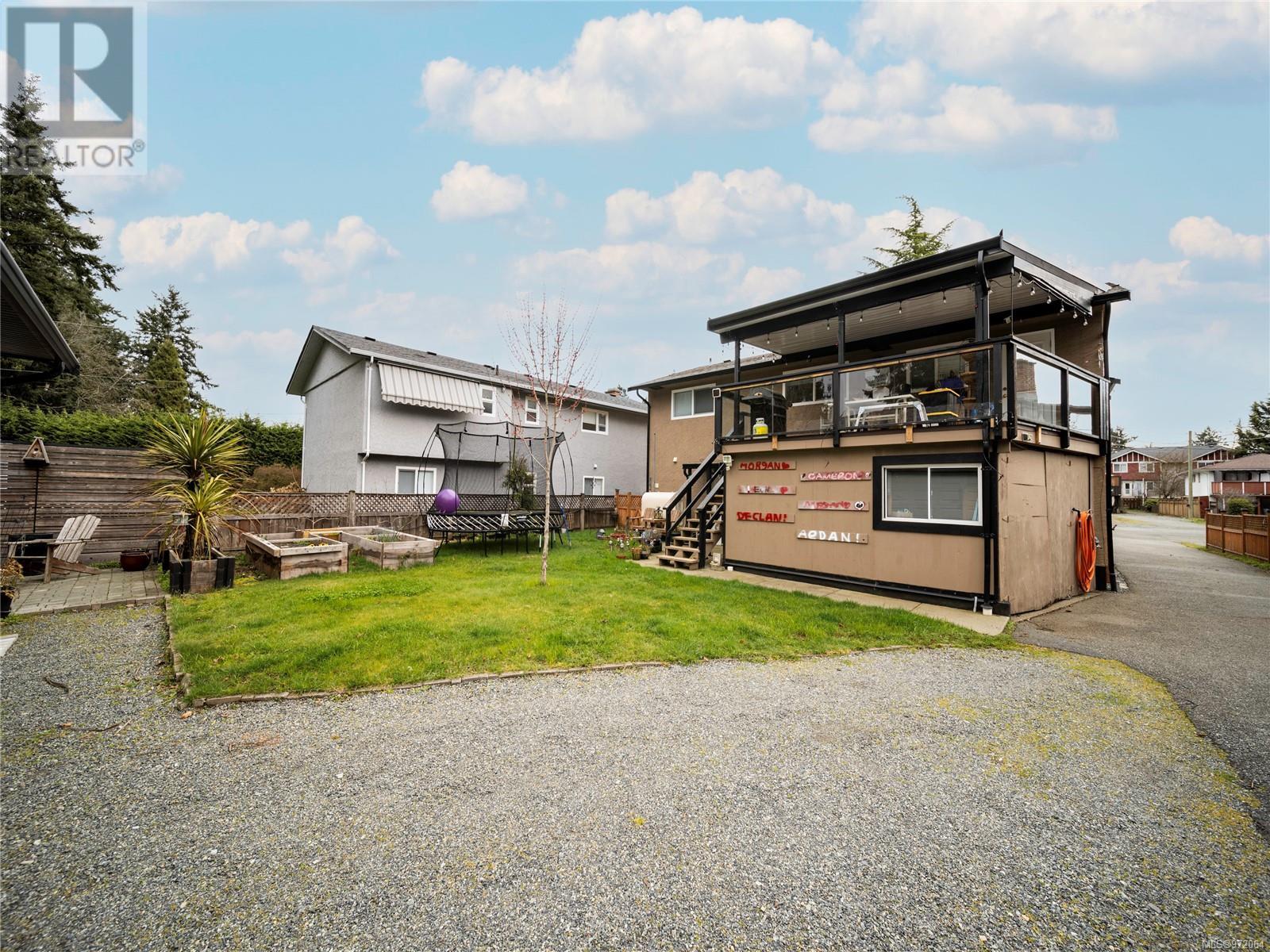 2748 Scafe Rd, Langford real estate listing 972064
