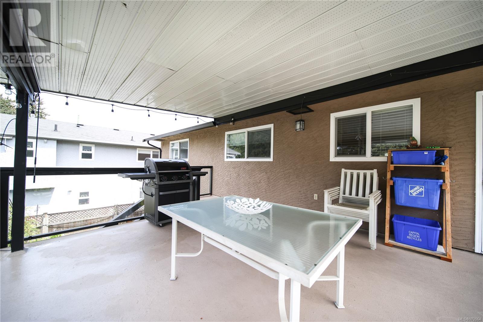 2748 Scafe Rd, Langford real estate listing 972064