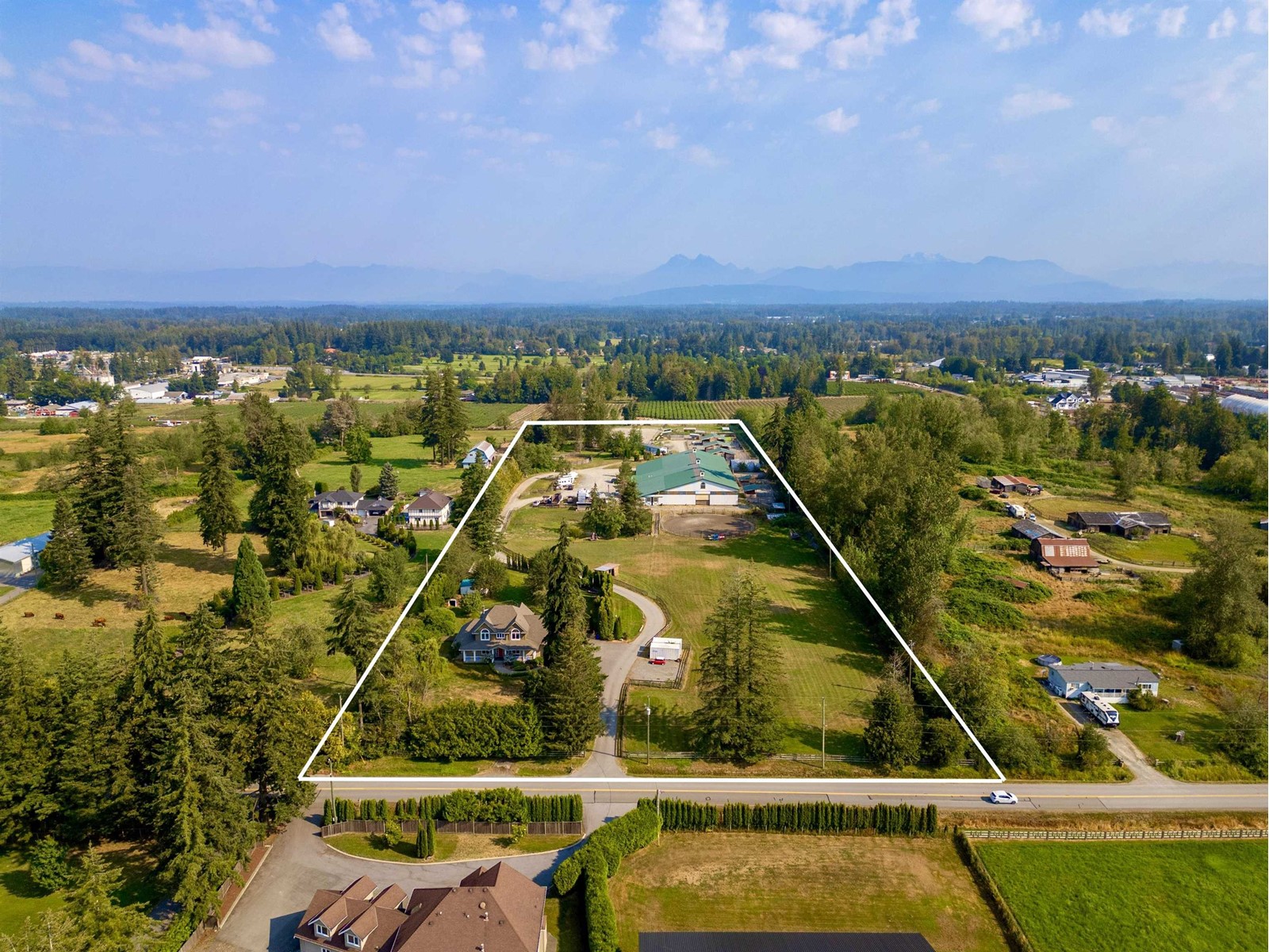 4 Bedroom Farm For Sale | 25059 32 Avenue | Langley | V4W2A1