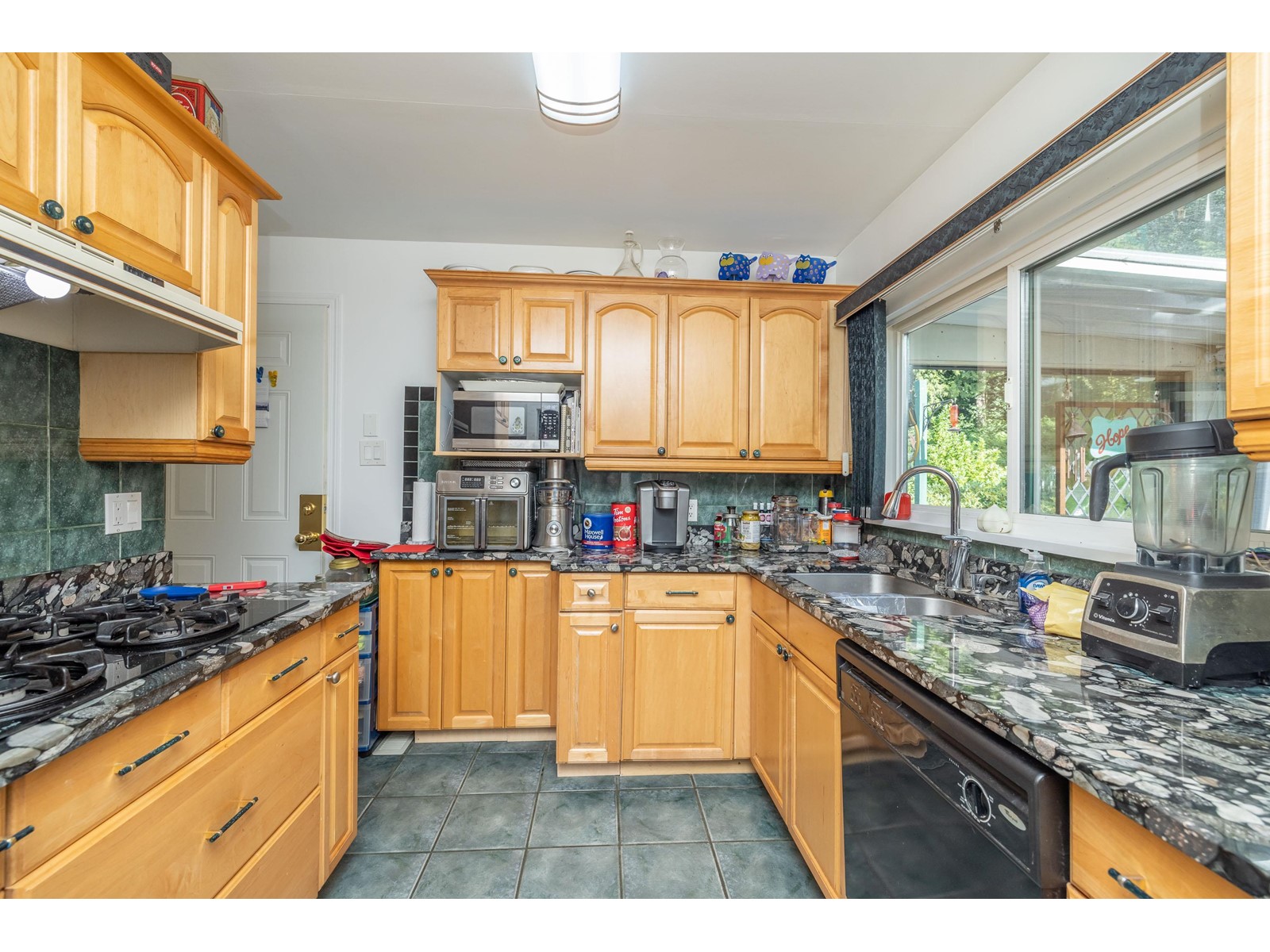 41759 LOUGHEED HIGHWAY, Mission real estate listing R2917859