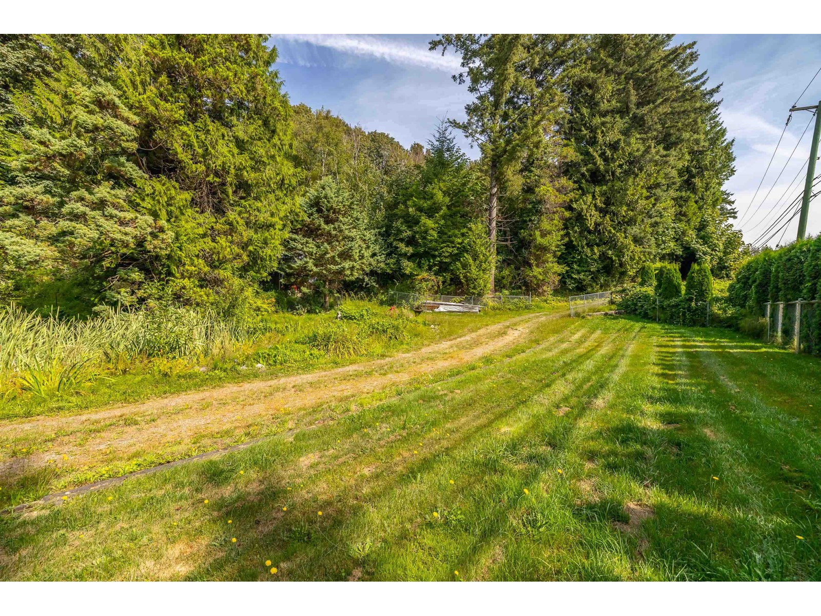 41759 LOUGHEED HIGHWAY, Mission real estate listing R2917859