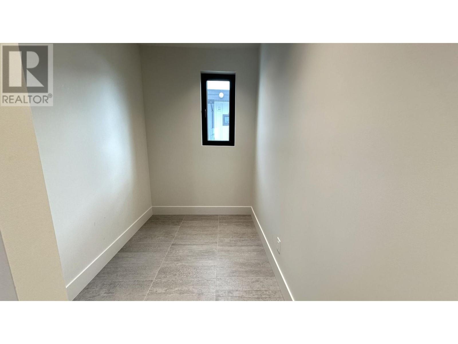 Photo 14 of 224 Diamond Way, Vernon BC