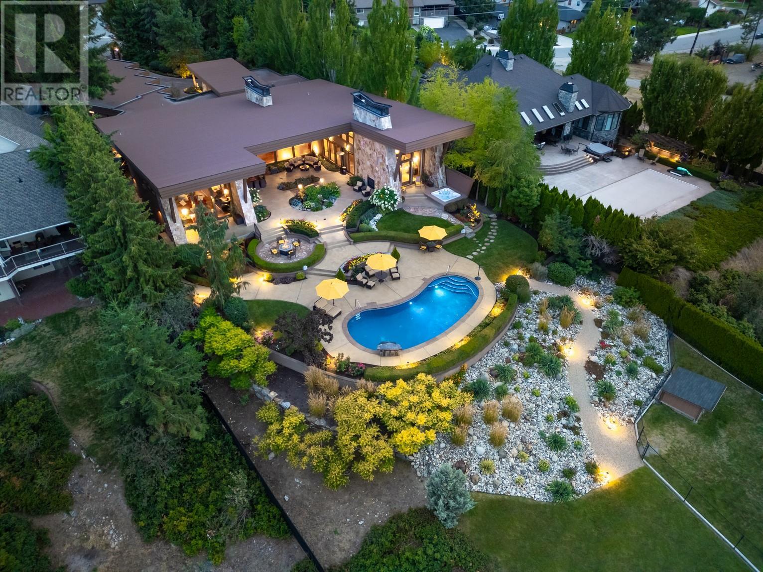  704 Barnaby Road, Kelowna