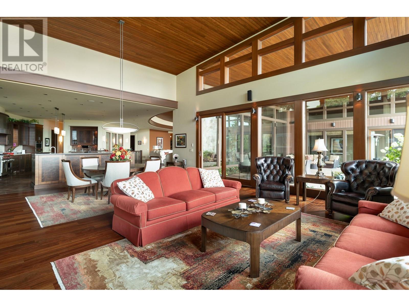  704 Barnaby Road, Kelowna