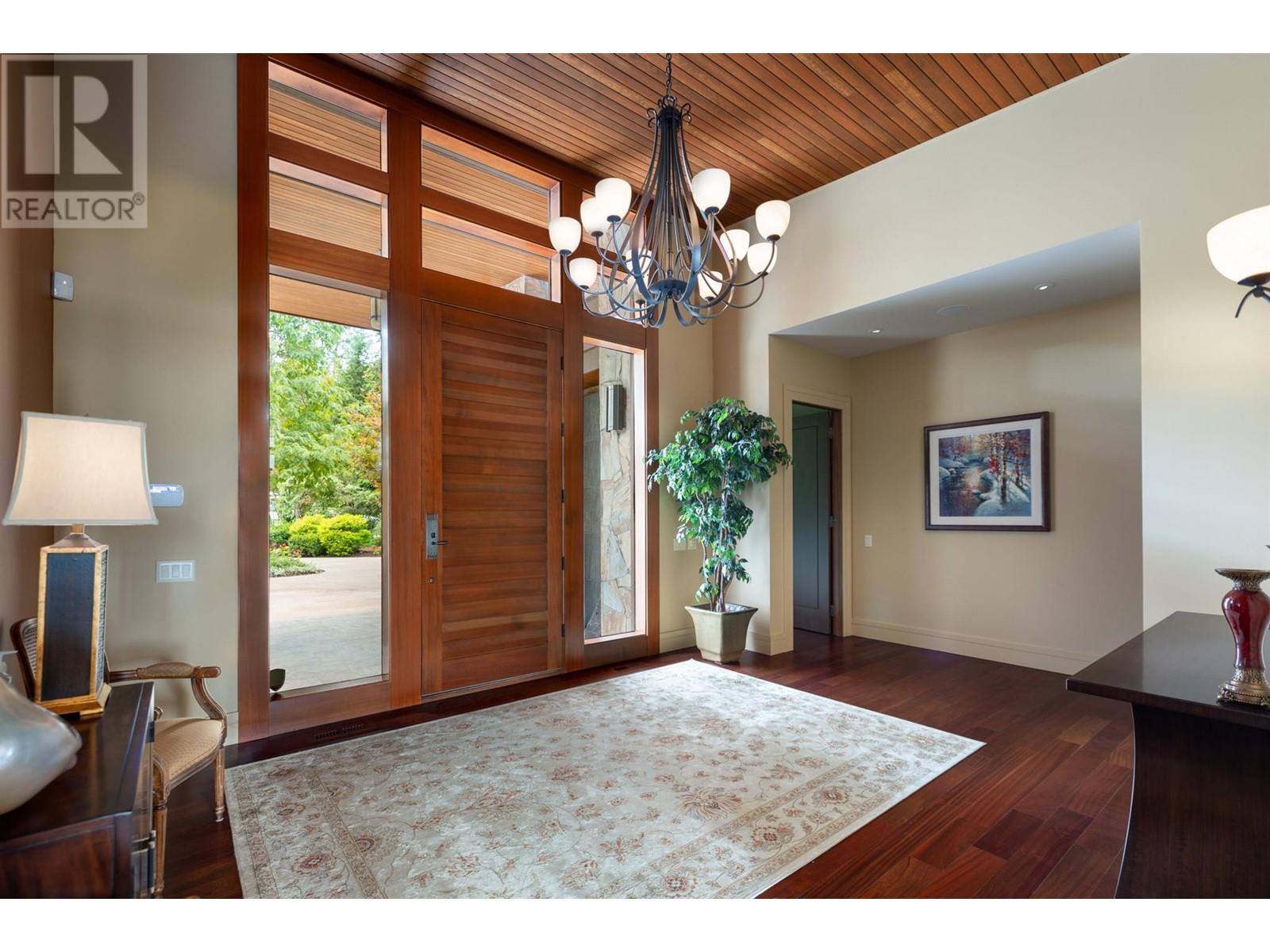  704 Barnaby Road, Kelowna