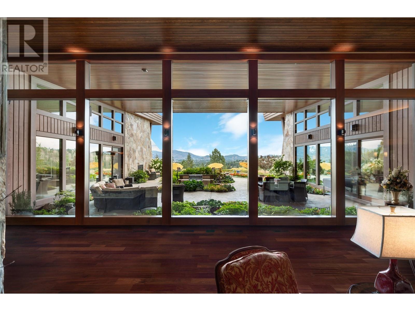 704 Barnaby Road, Kelowna