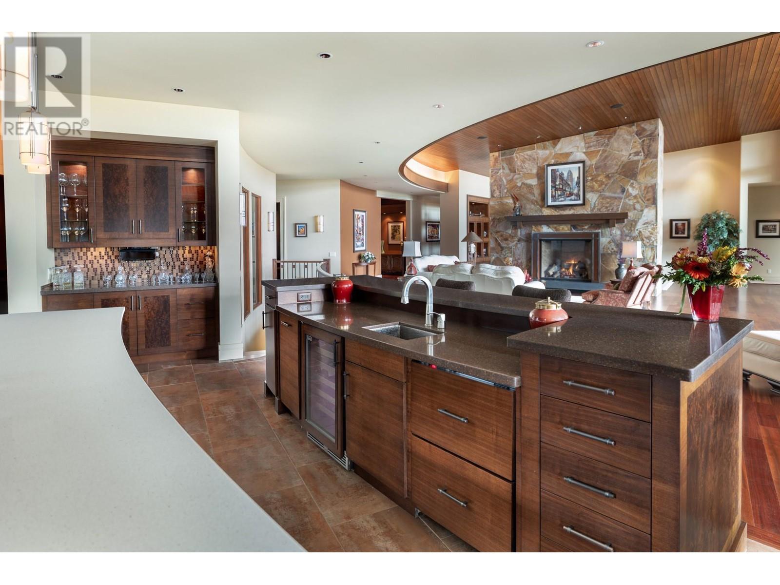  704 Barnaby Road, Kelowna