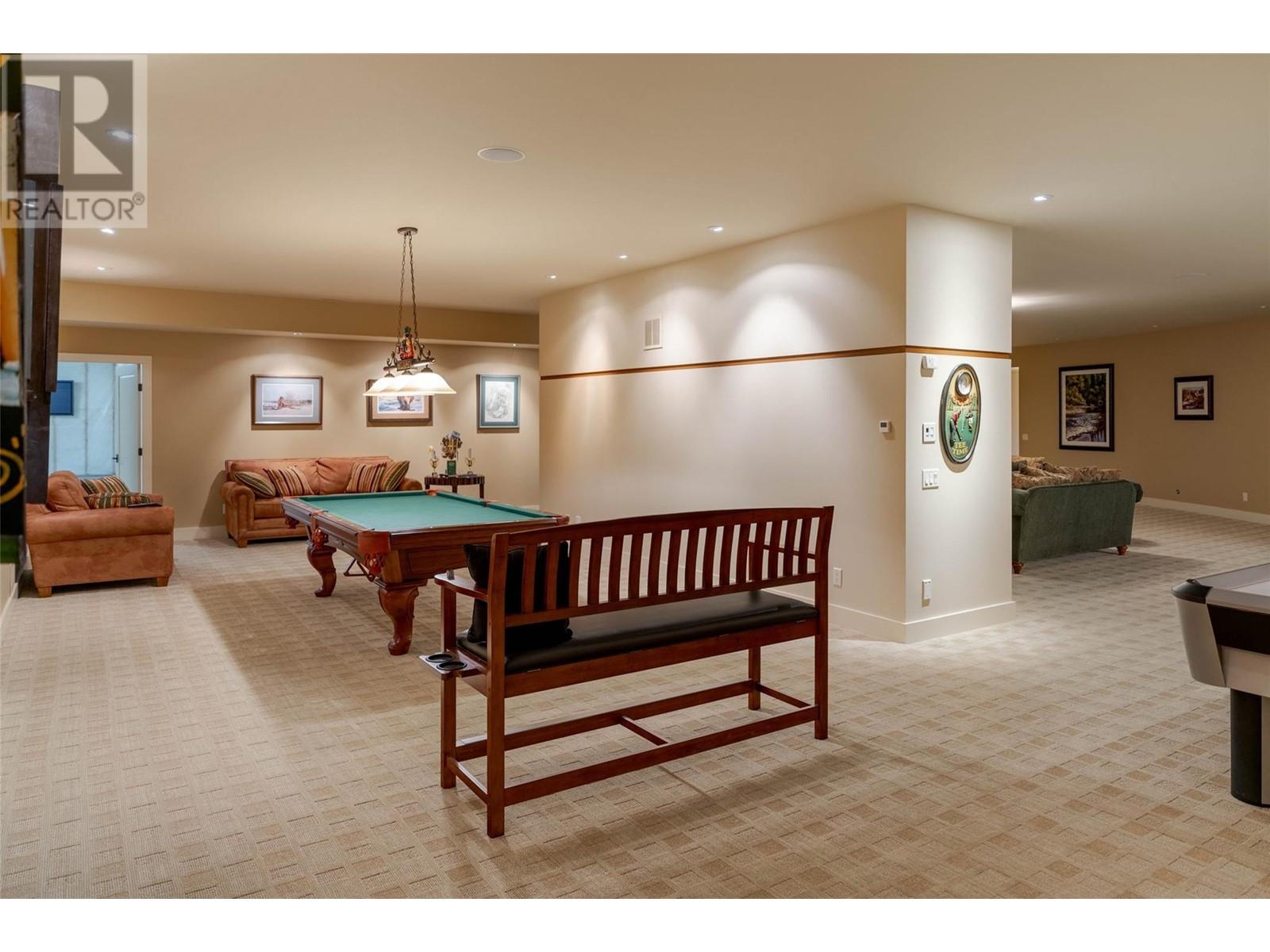  704 Barnaby Road, Kelowna