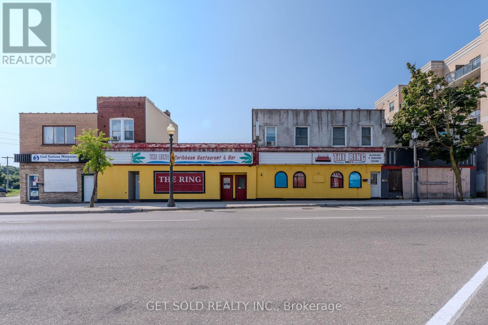 279 COLBORNE STREET E - 3