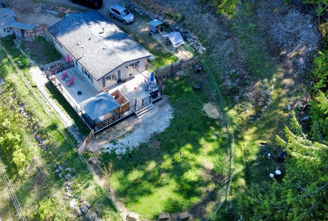 525 Bayview Road, Nakusp