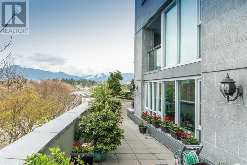 306 560 CARDERO STREET, Vancouver