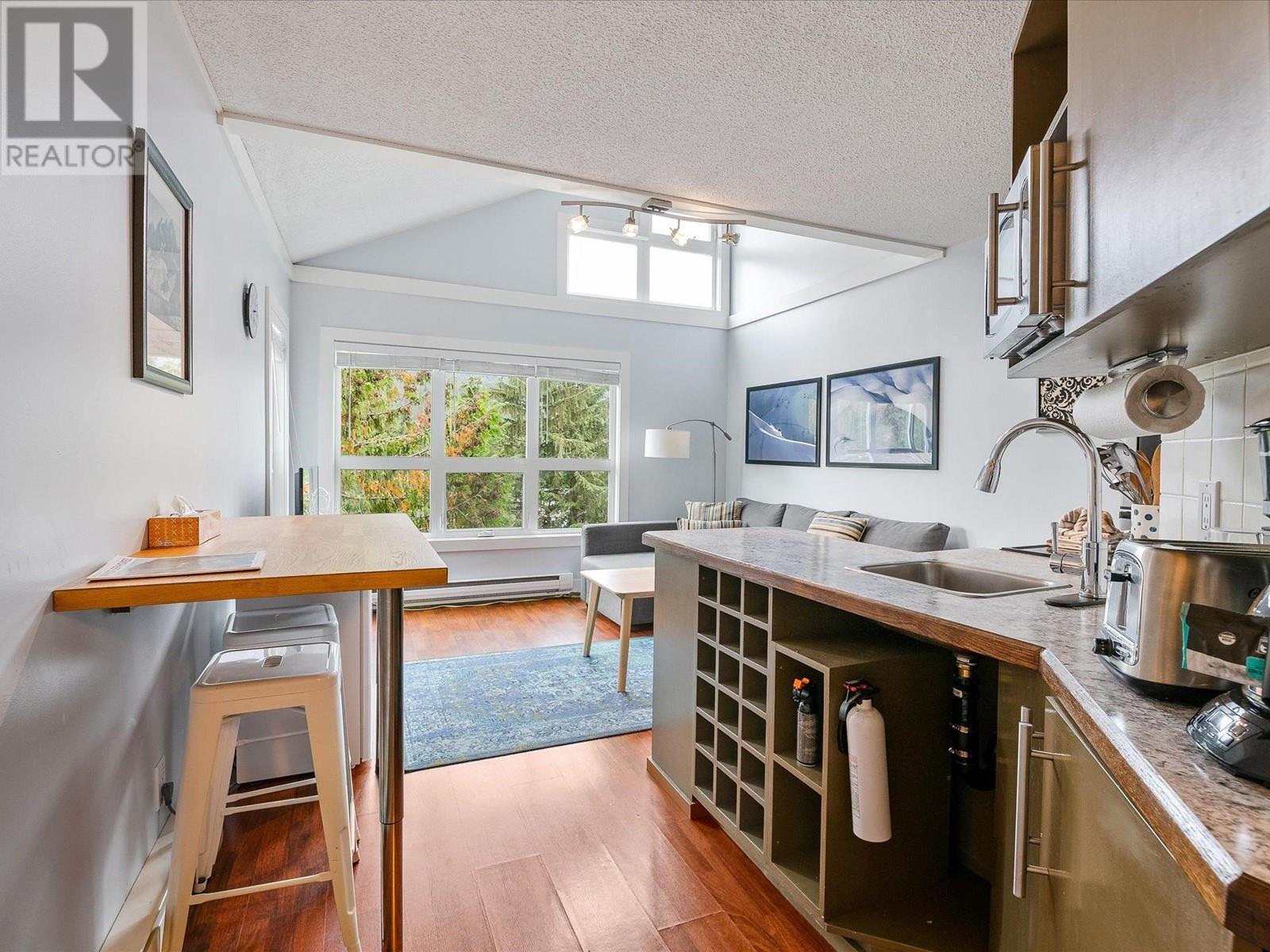 2 2150 SARAJEVO DRIVE, Whistler real estate listing R2920420