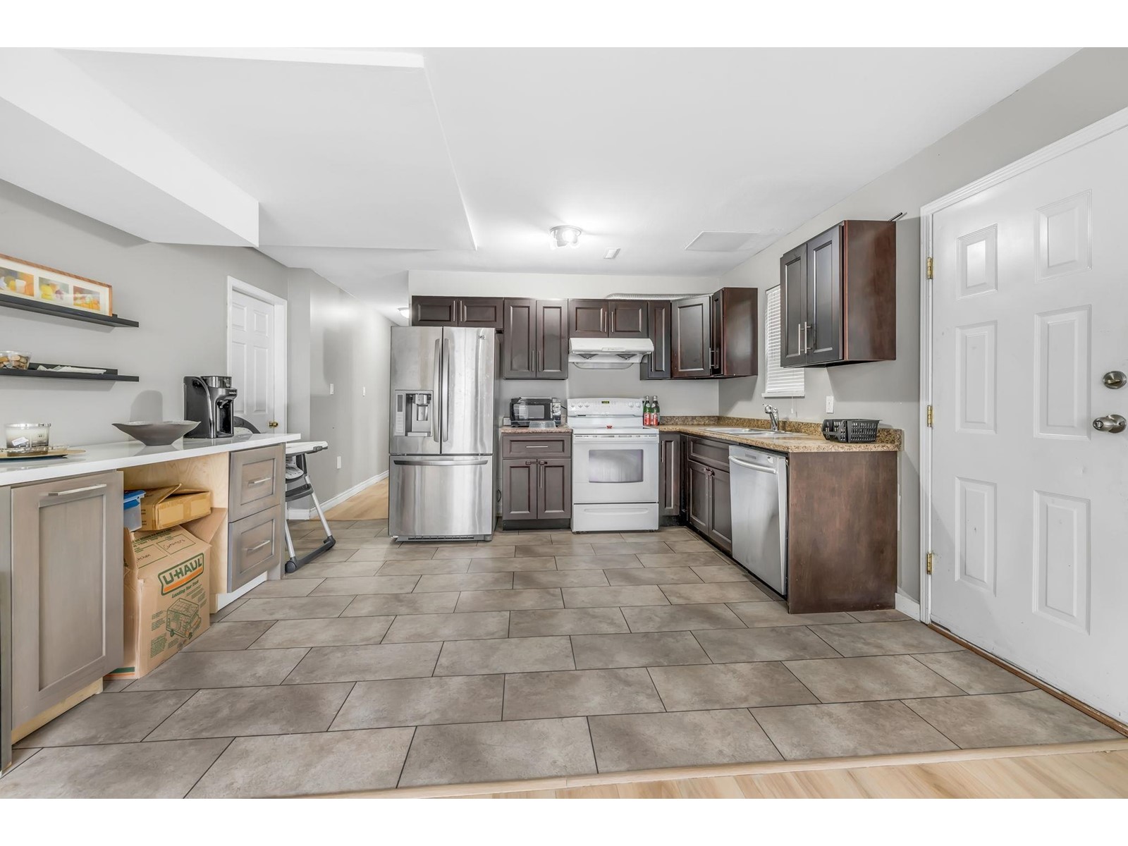 8351 MILLER CRESCENT, Mission real estate listing R2918129