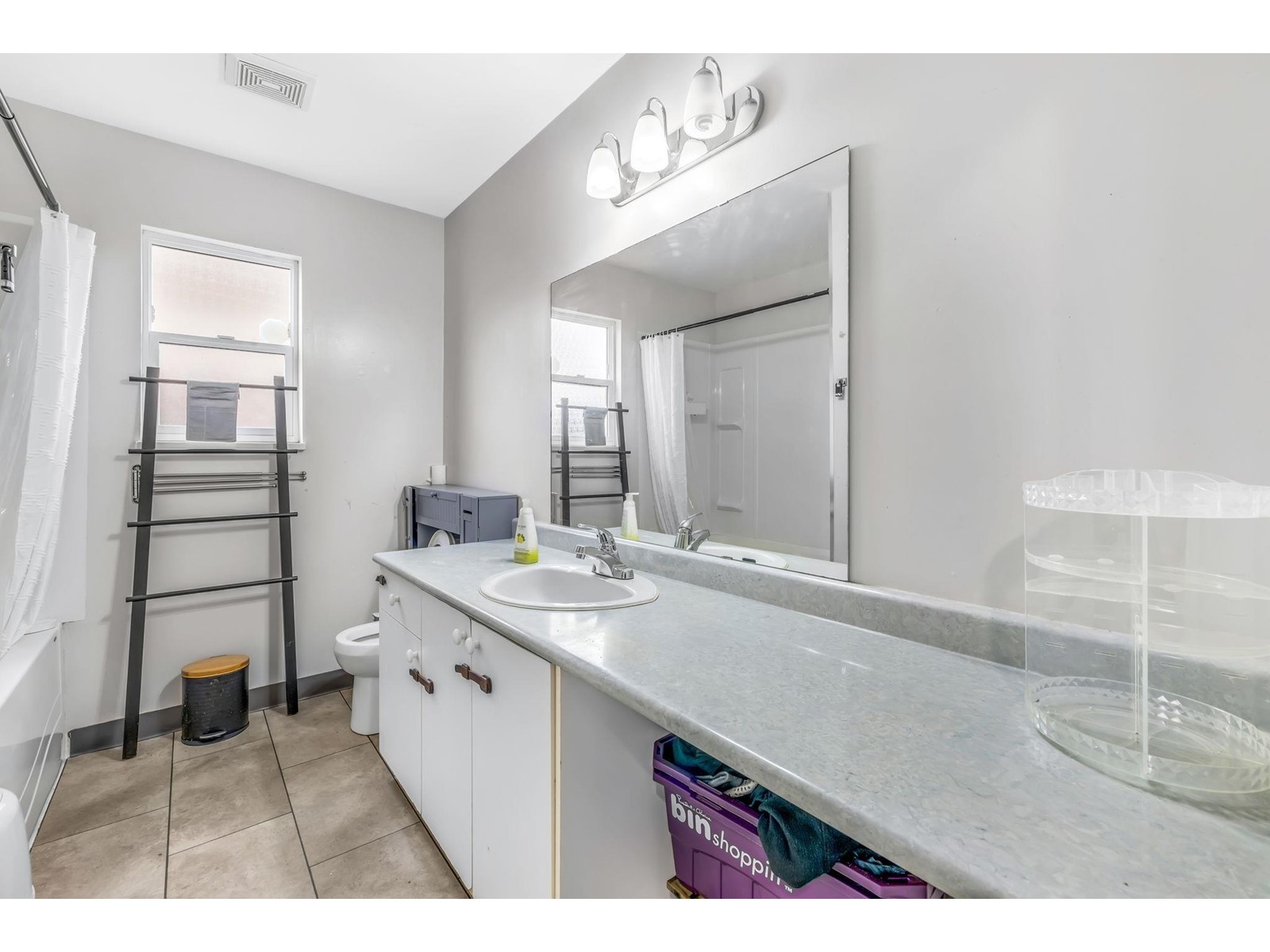 8351 MILLER CRESCENT, Mission real estate listing R2918129