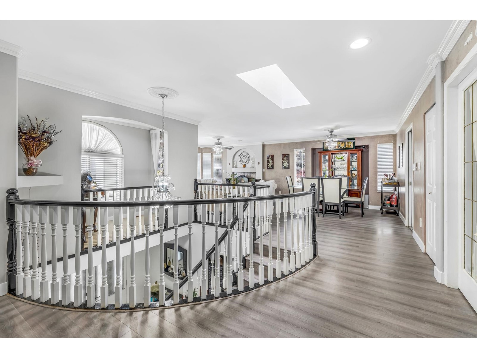 8351 MILLER CRESCENT, Mission real estate listing R2918129