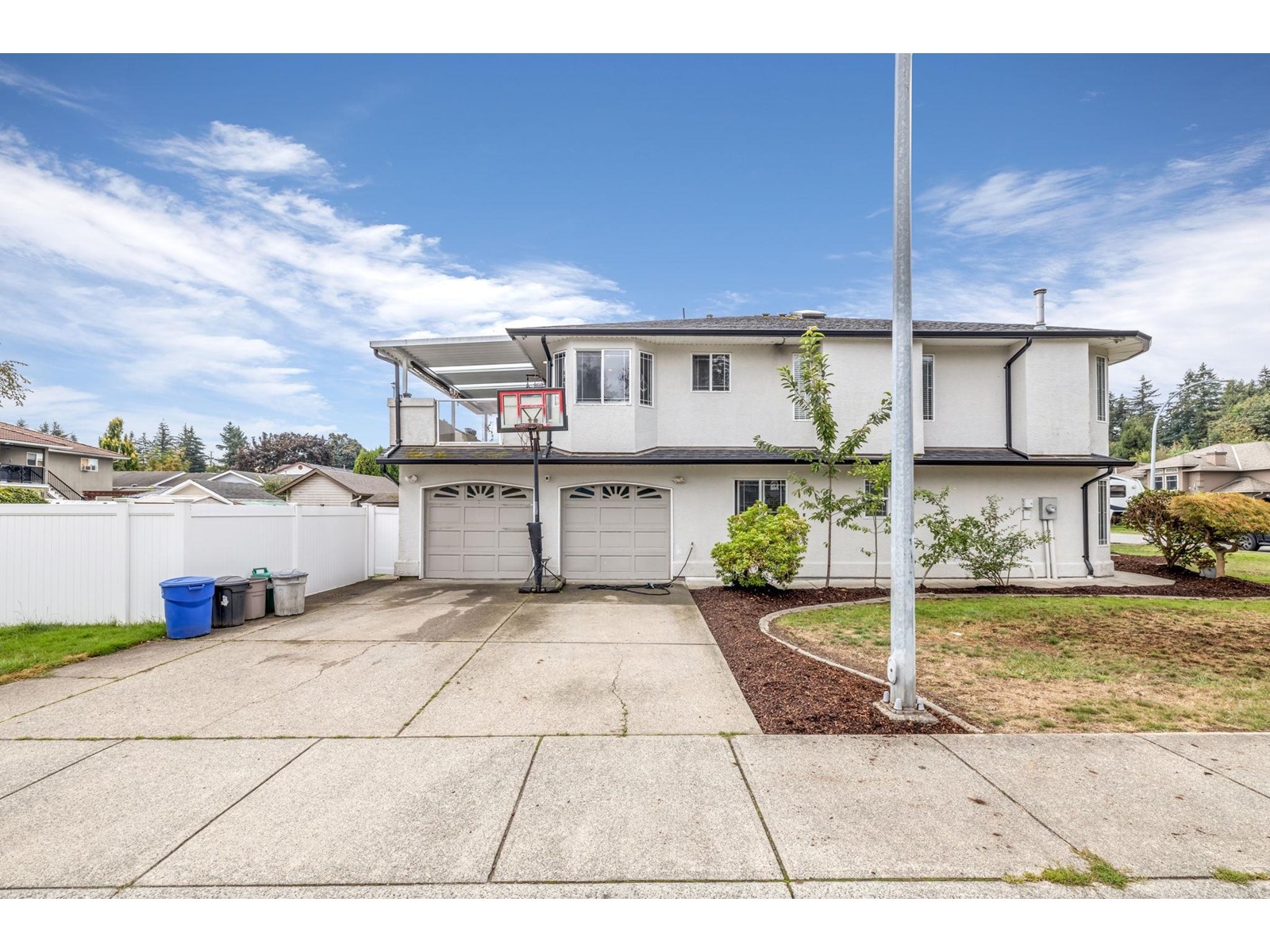 8351 MILLER CRESCENT, Mission real estate listing R2918129