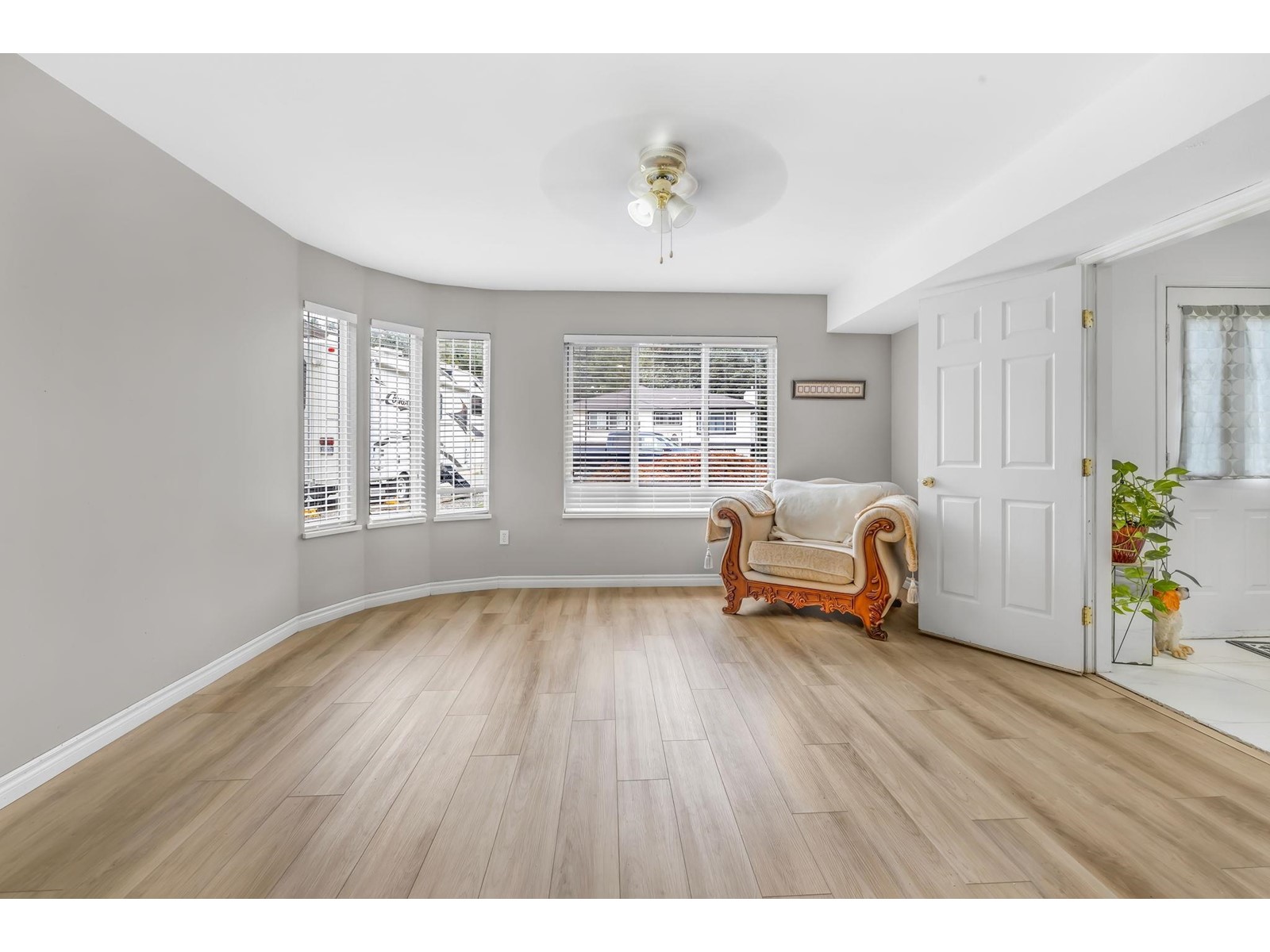 8351 MILLER CRESCENT, Mission real estate listing R2918129