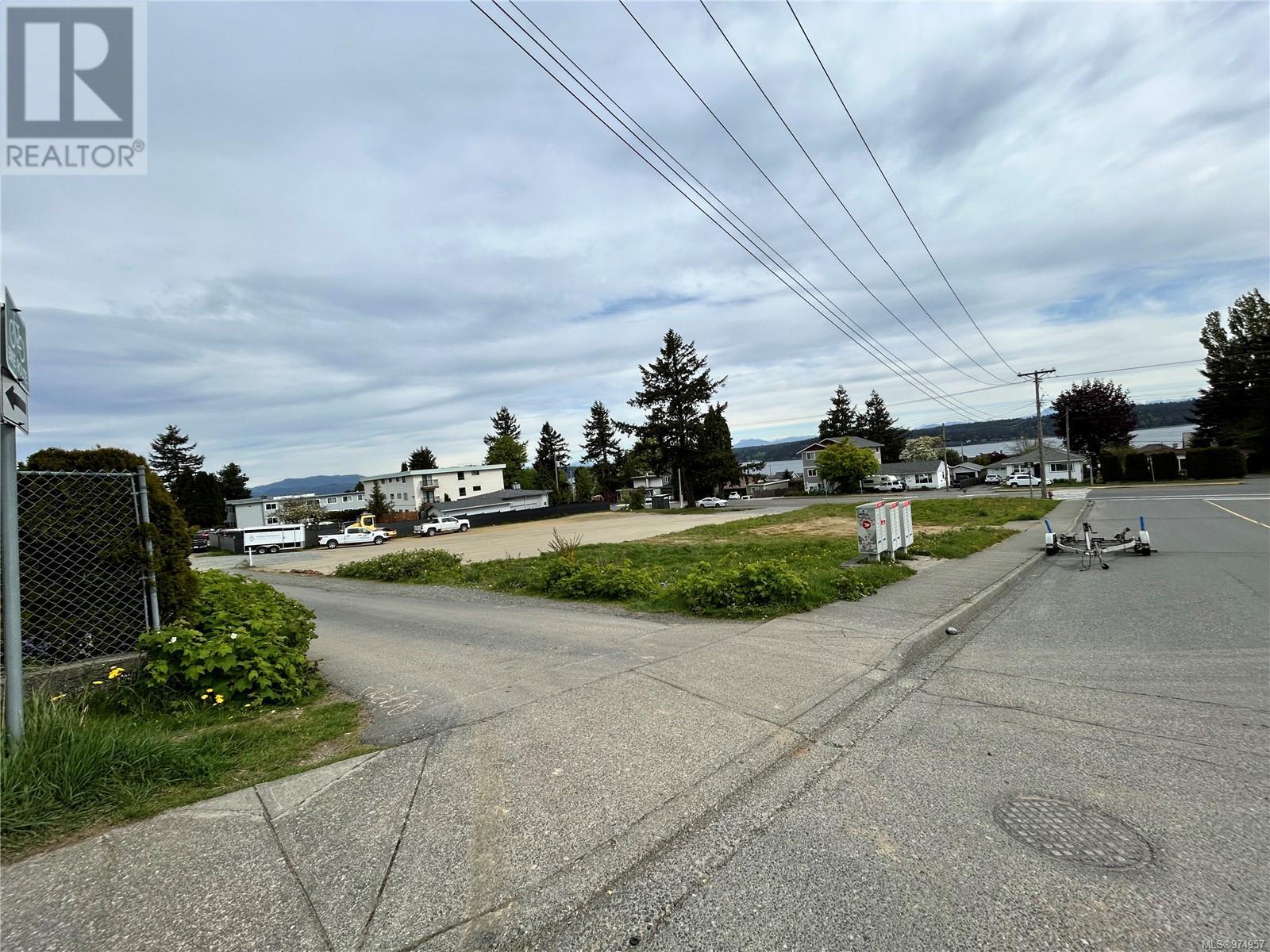 702 Alder St, Campbell River real estate listing 974957
