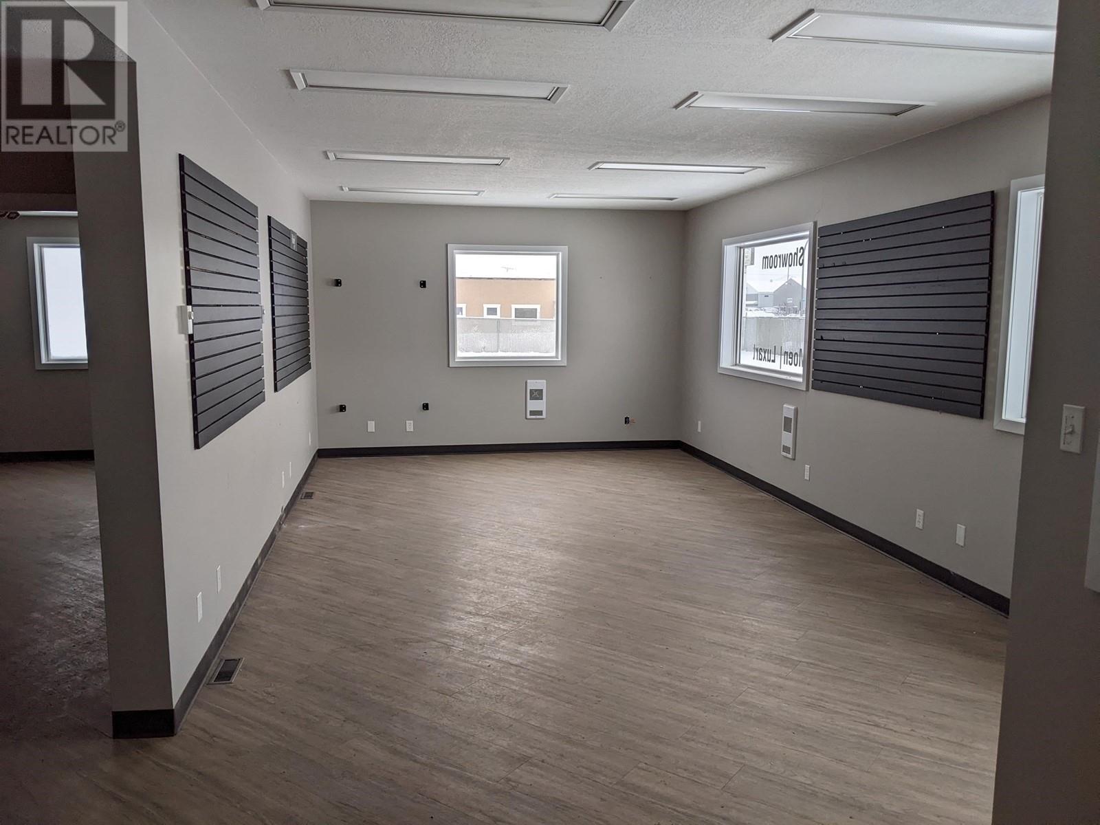 Retail in Fort St. John - Image 2