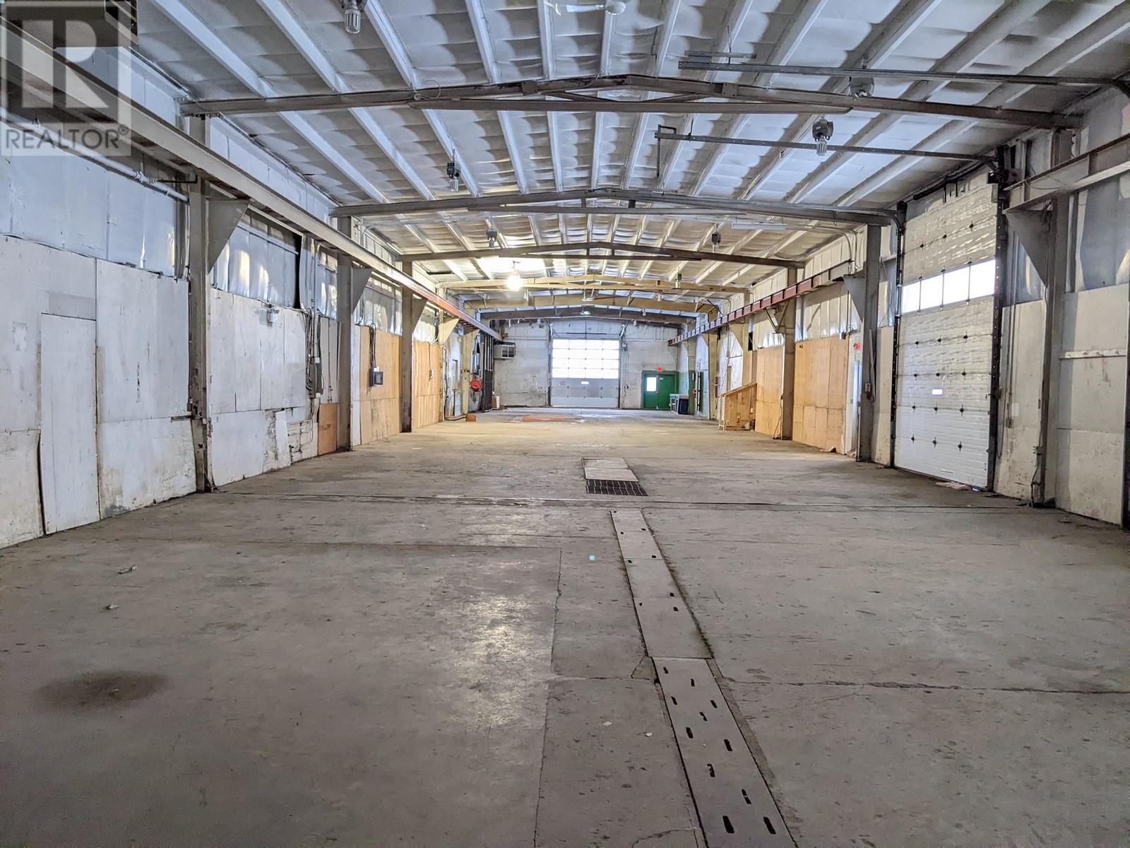 Retail in Fort St. John - Image 5