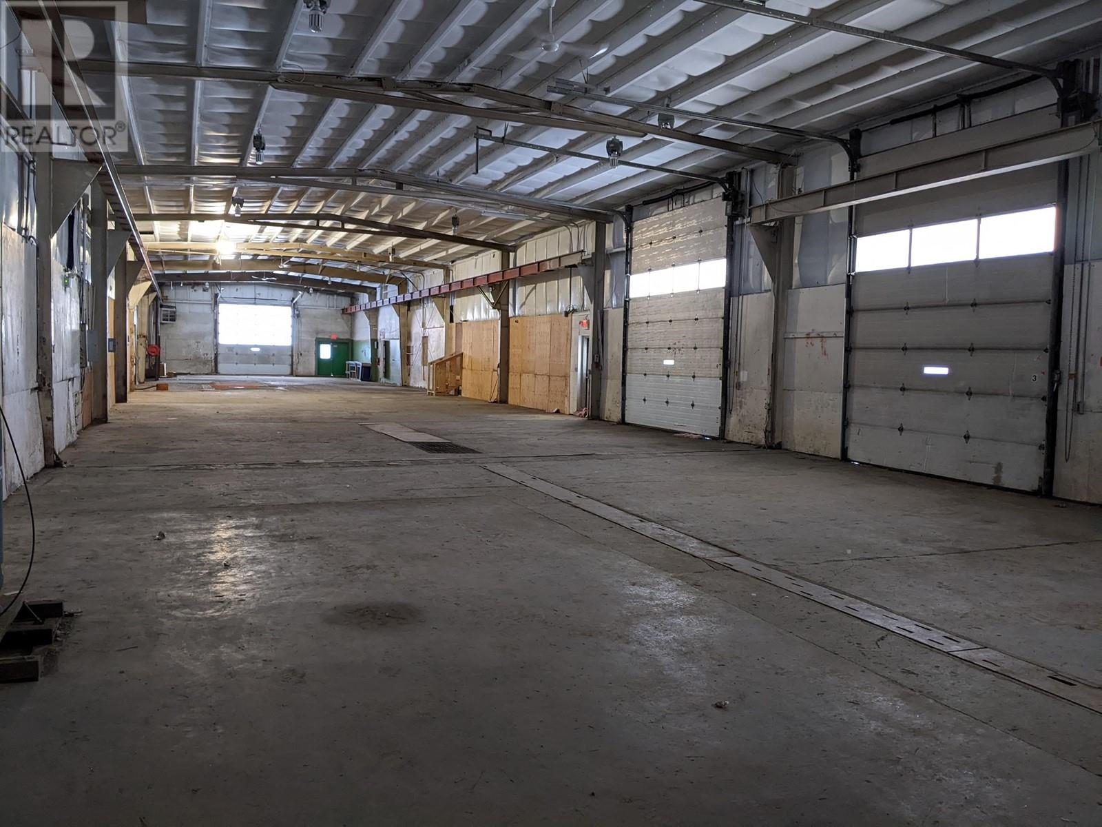 Retail in Fort St. John - Image 7