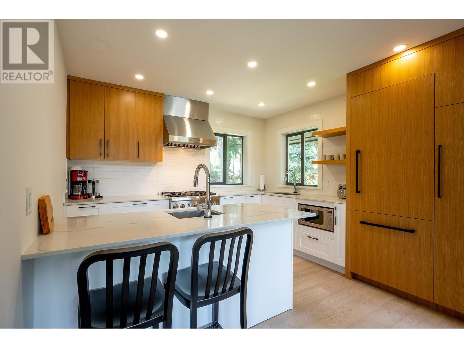 7206 FITZSIMMONS ROAD NORTH, Whistler real estate listing R2888041