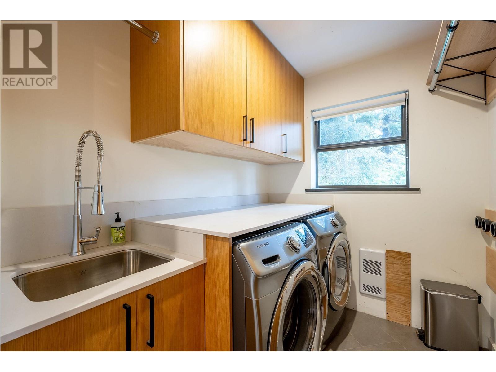 7206 FITZSIMMONS ROAD NORTH, Whistler real estate listing R2888041