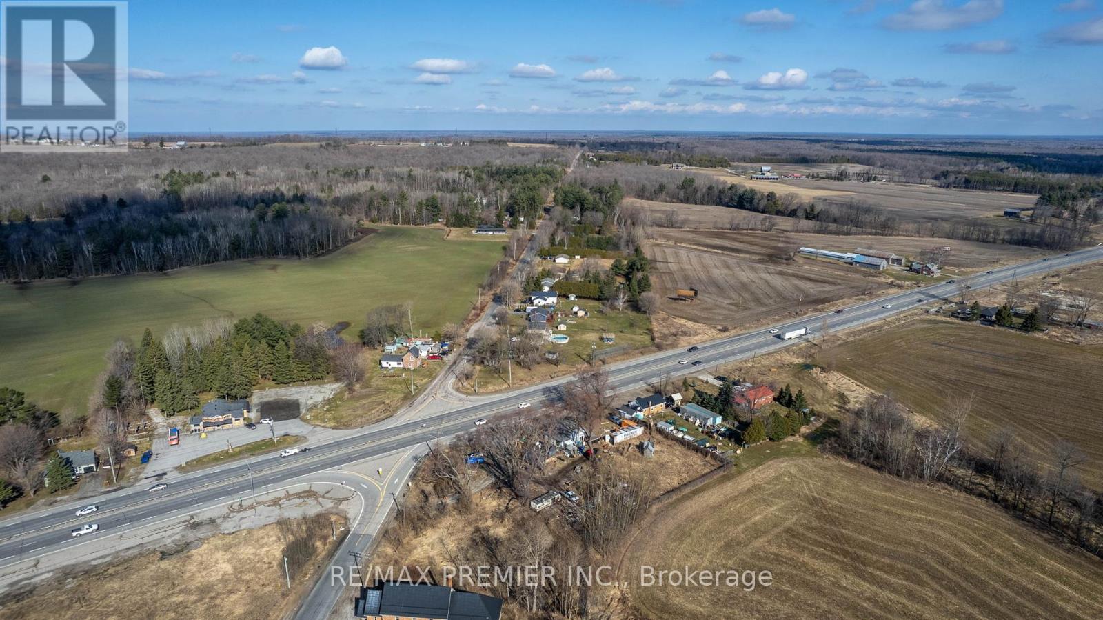 Photo 11 of 8665 Hwy 11, Severn ON
