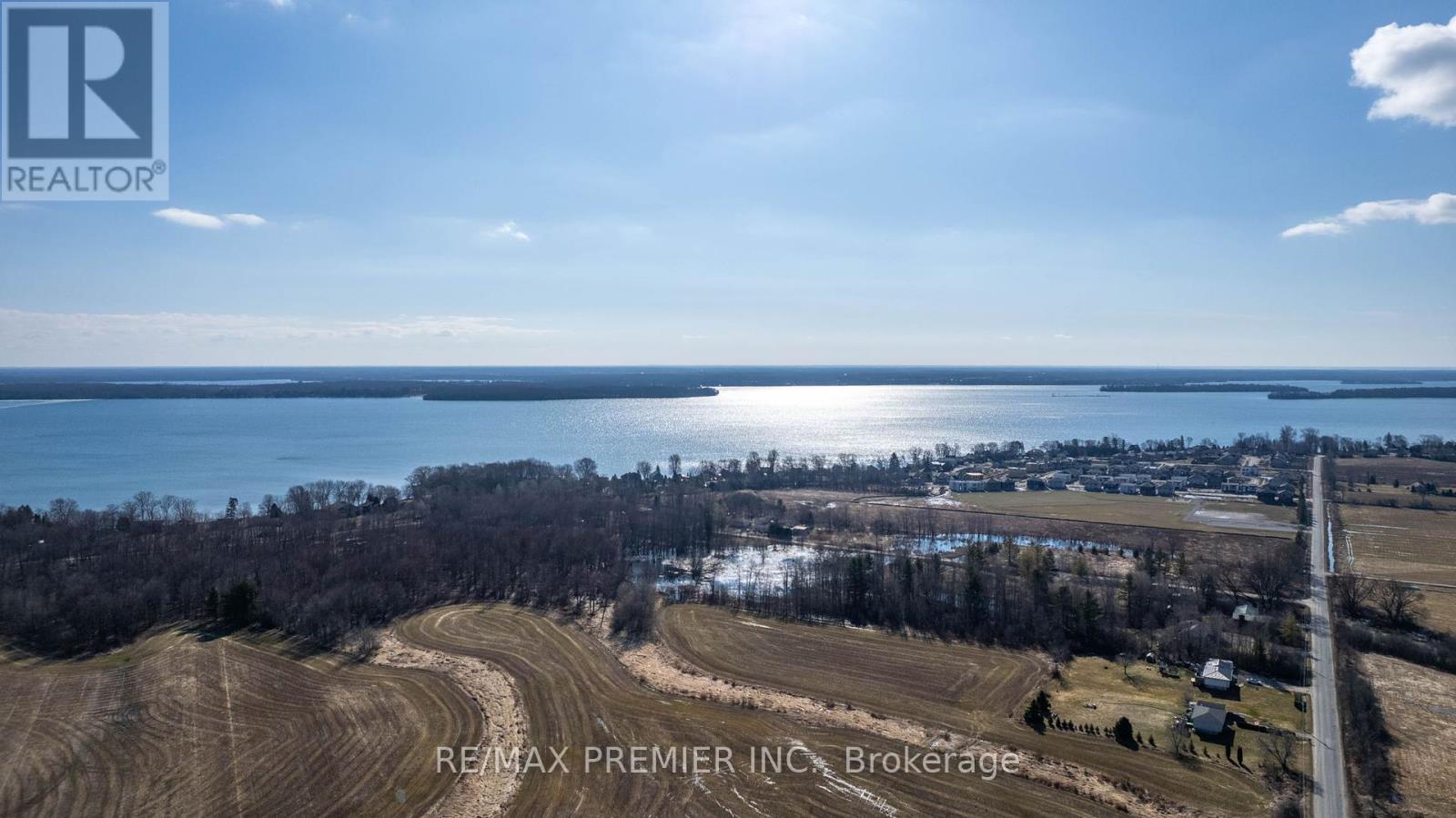 Photo 13 of 8665 Hwy 11, Severn ON