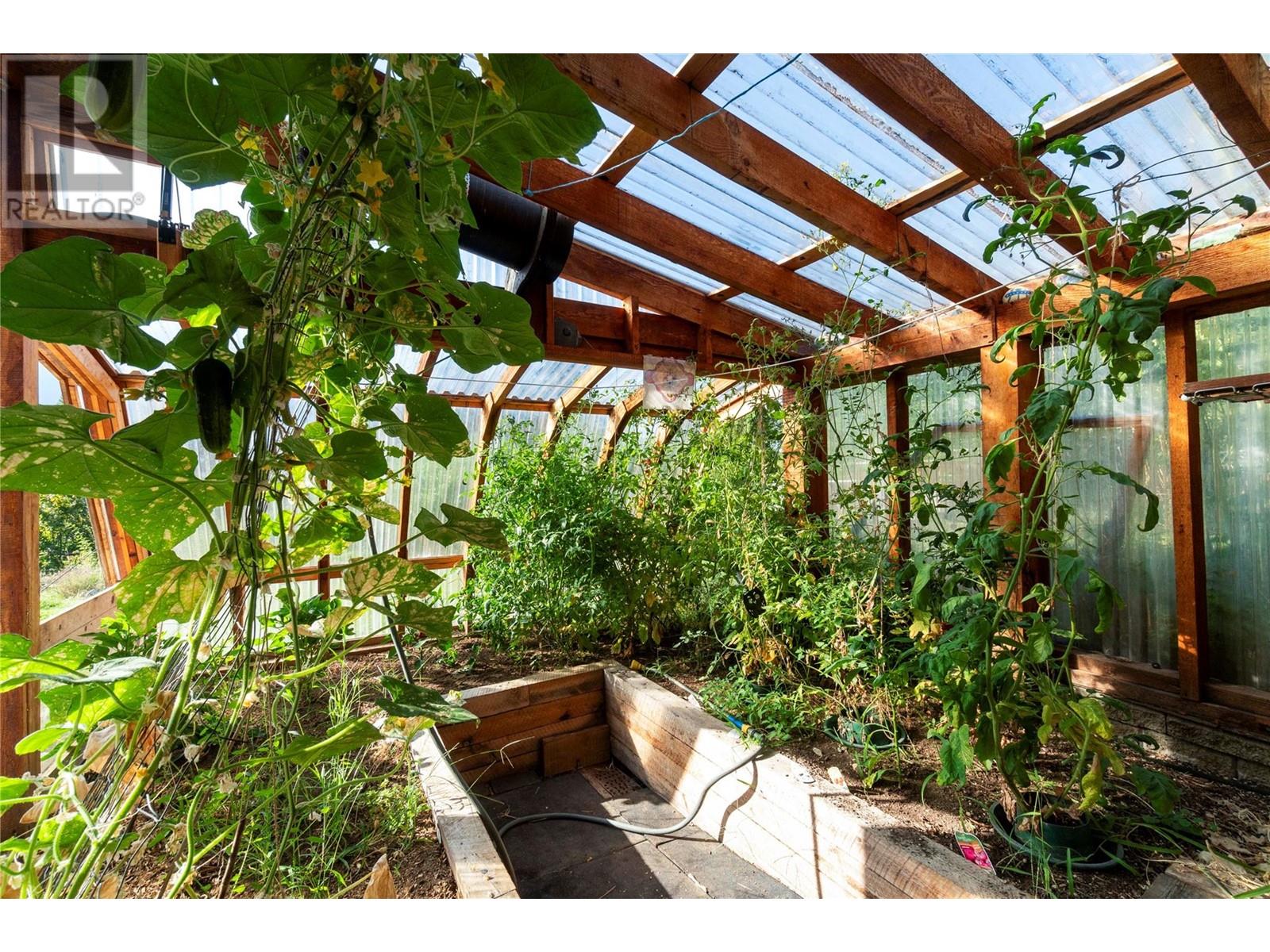 1 5404 Sunnybrae Canoe Pt Road, Tappen