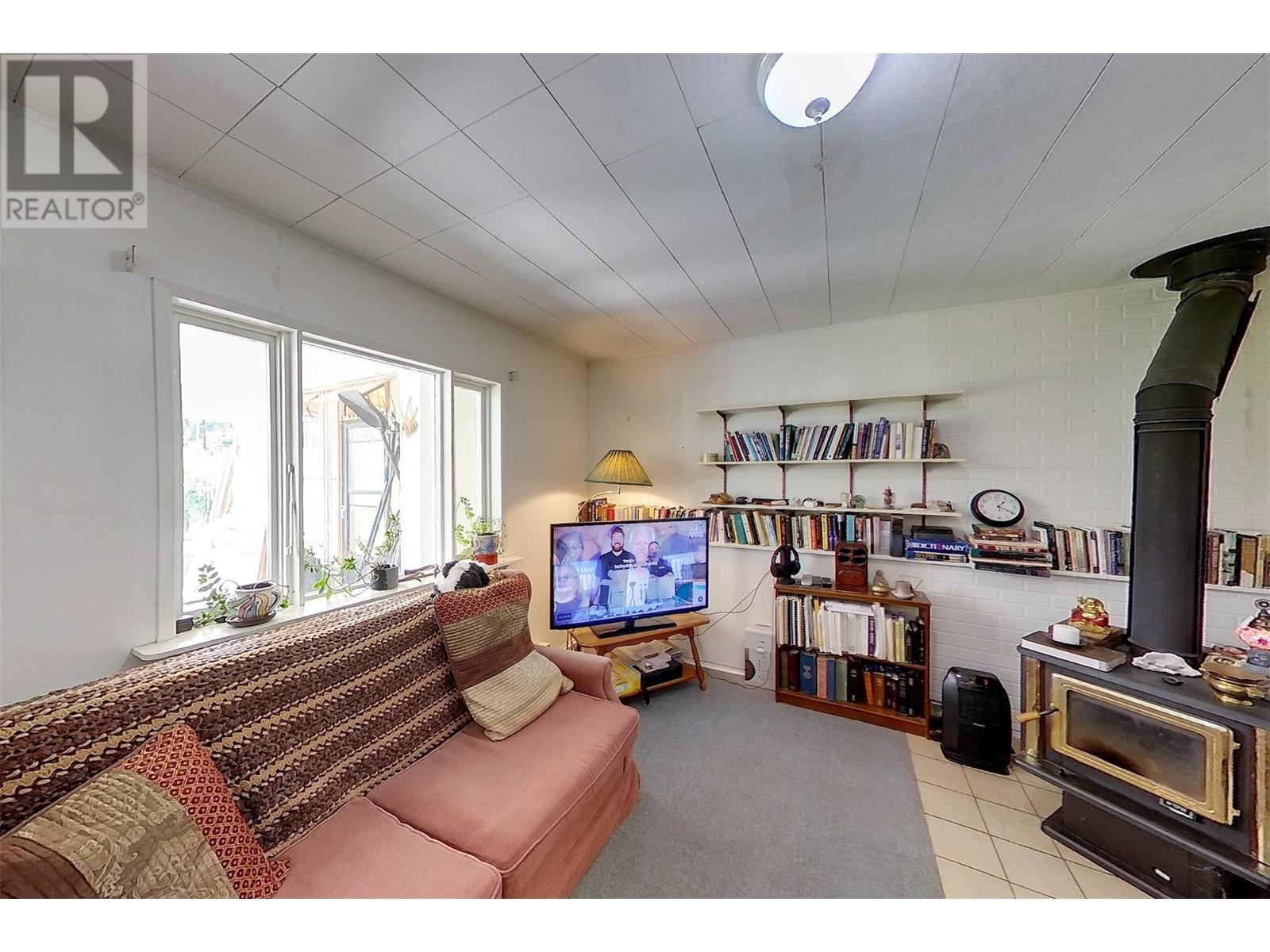 1 5404 Sunnybrae Canoe Pt Road, Tappen
