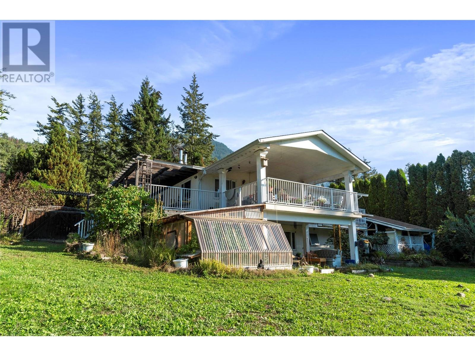 1 5404 Sunnybrae Canoe Pt Road, Tappen