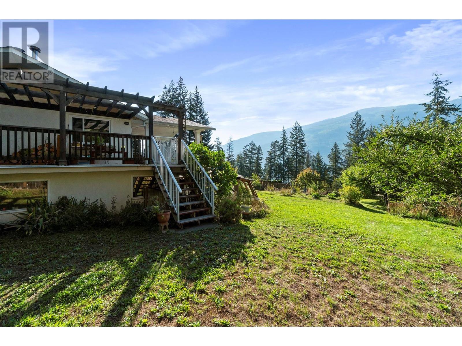 1 5404 Sunnybrae Canoe Pt Road, Tappen