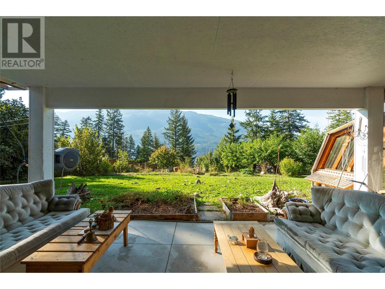 1 5404 Sunnybrae Canoe Pt Road, Tappen